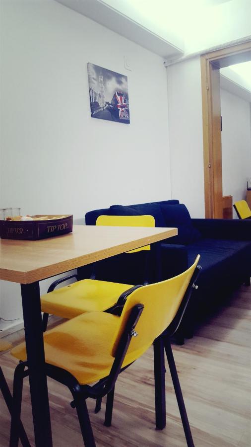 Sleep Inn Hostel 布加勒斯特 外观 照片