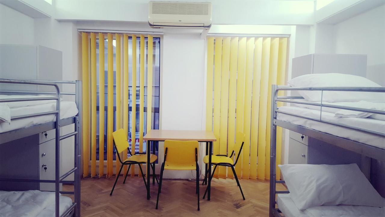 Sleep Inn Hostel 布加勒斯特 外观 照片